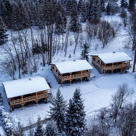Chalet Pod Lesom